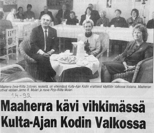Maaherra vihki Kulta-Ajan Kodin Valkossa